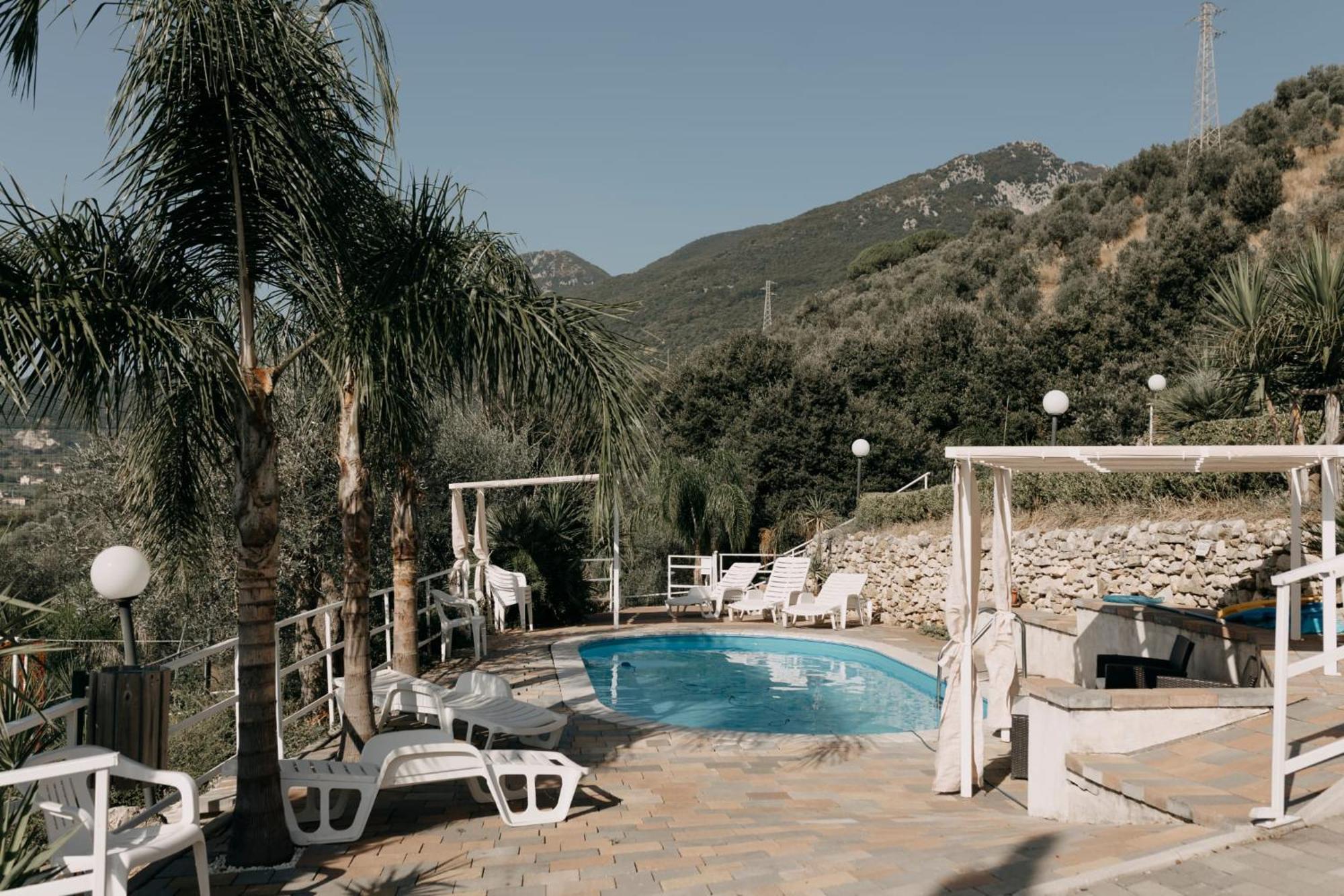 b&b Tenuta San Felice Campagna Bagian luar foto